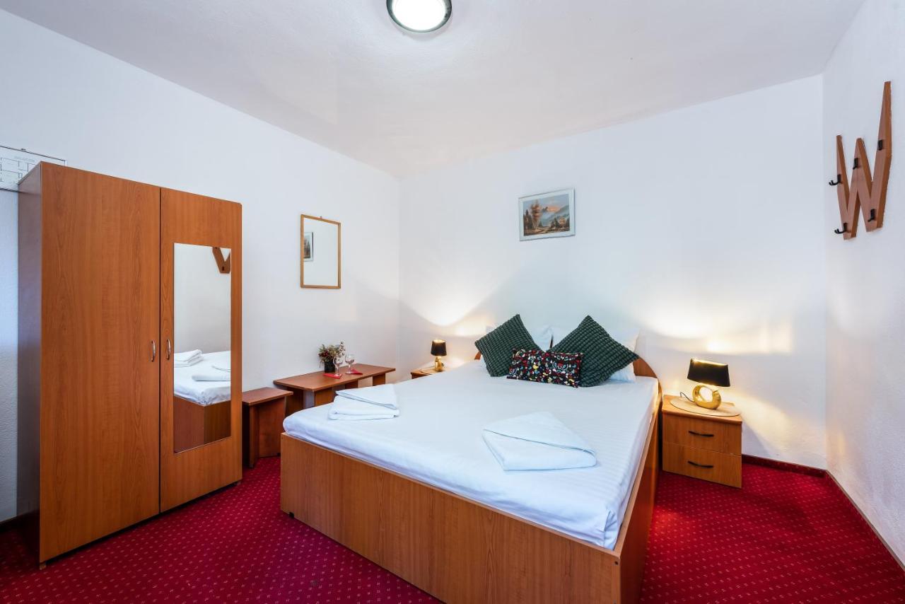 Pensiunea Ursuletul Paddington Predeal Exterior foto